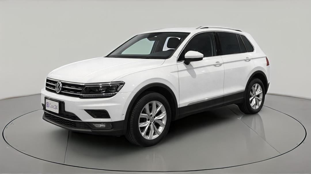 2017 Volkswagen Tiguan 162 Tsi Highline, Automatic, 112800 km, Left Front Diagonal (45- Degree) View