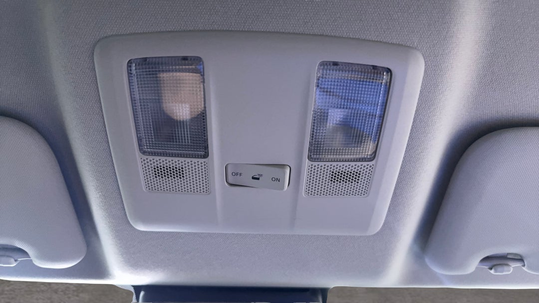 On-Roof Controls/Sunglass holder