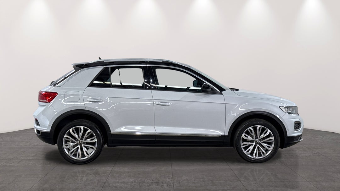 2021 Volkswagen T-roc 110tsi Style, Automatic, 57065 km, Right Side View
