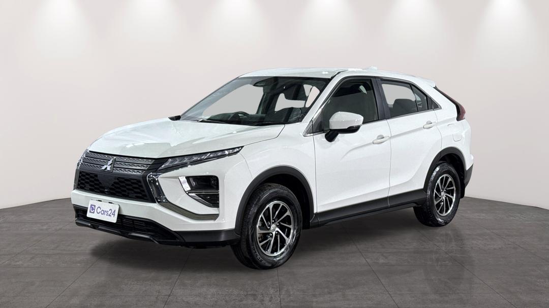 2024 Mitsubishi Eclipse Cross Es (2WD), Automatic, 32180 km, Left Front Diagonal (45- Degree) View