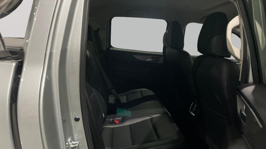 2022 GWM Ute Cannon-l (4x4), Automatic, 33084 km, Right Side Rear Door Cabin View