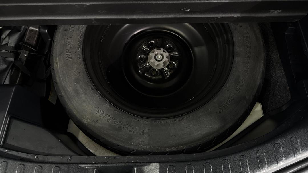 2017 Toyota RAV4 Gx (4x4), Automatic, 81238 km, Spare Wheel