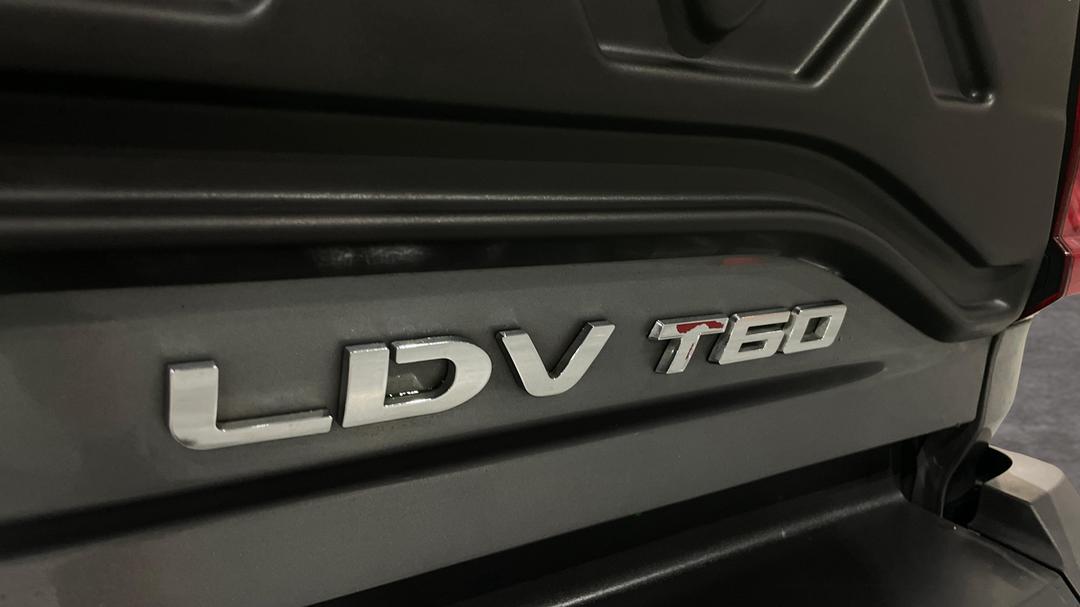 2022 LDV T60 Max Pro (4x4), Automatic, 63935 km, Badge (Boot Right Side)