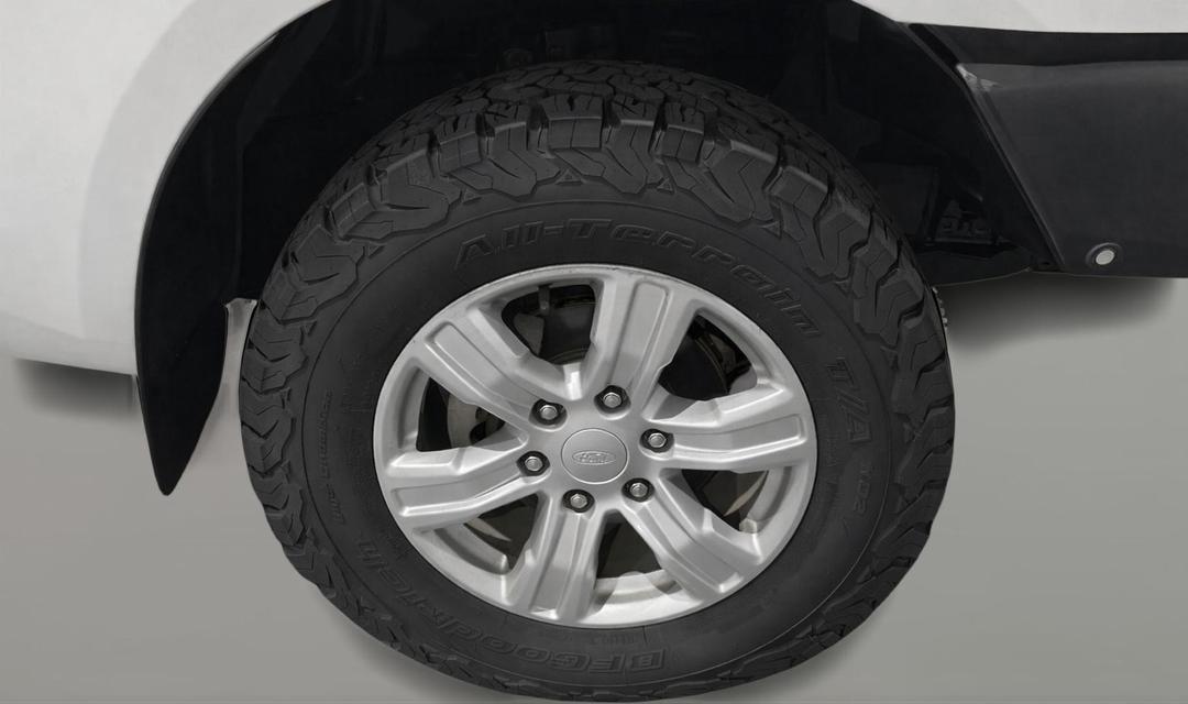 2018 Ford Ranger Xlt 2.0 (4x4), Automatic, 93345 km, Right Front Wheel