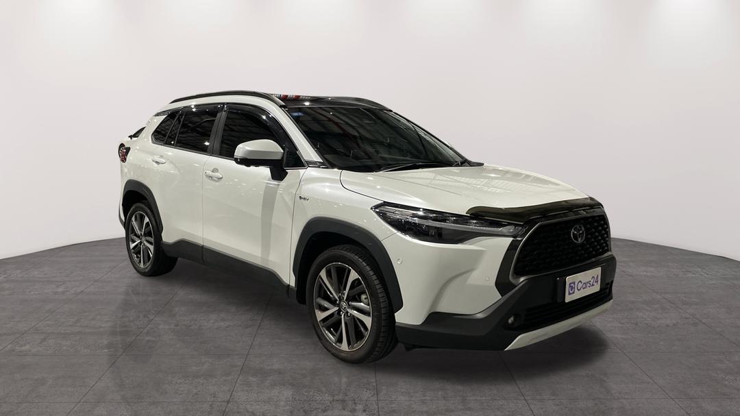 2024 Toyota Corolla Cross Atmos 2WD Hybrid, Automatic, 16977 km, Right Front Diagonal (45- Degree) View