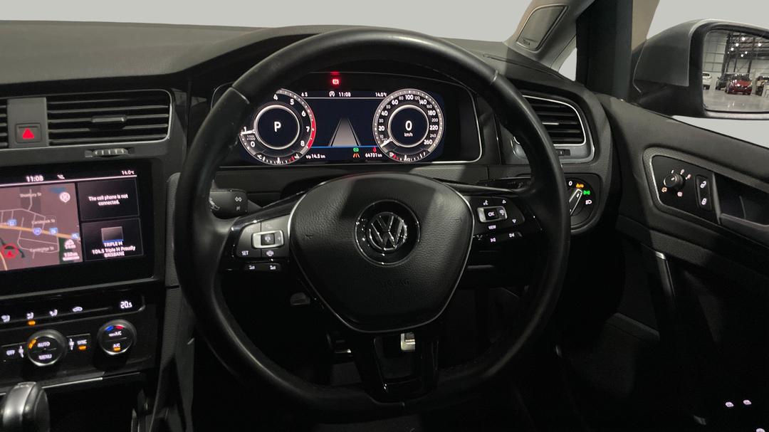 2018 Volkswagen Golf Alltrack 132 Tsi, Automatic, 64731 km, Steering Wheel Close-up