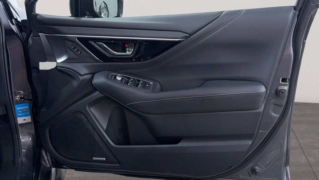 2022 Subaru Outback Awd Touring, Automatic, 11488 km, Speaker View