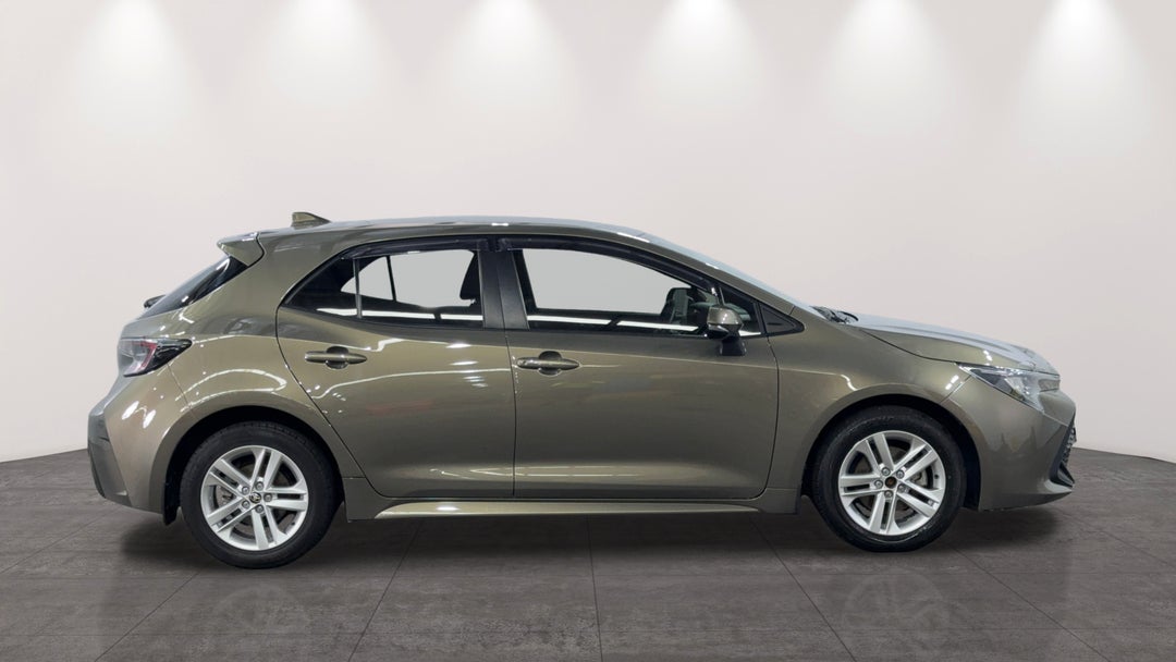 2020 Toyota Corolla Ascent Sport, Automatic, 49133 km, Right Side View