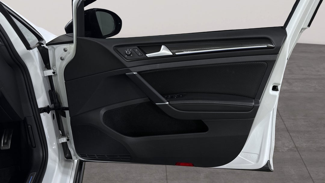 2020 Volkswagen Golf R, Automatic, 45290 km, Speaker View