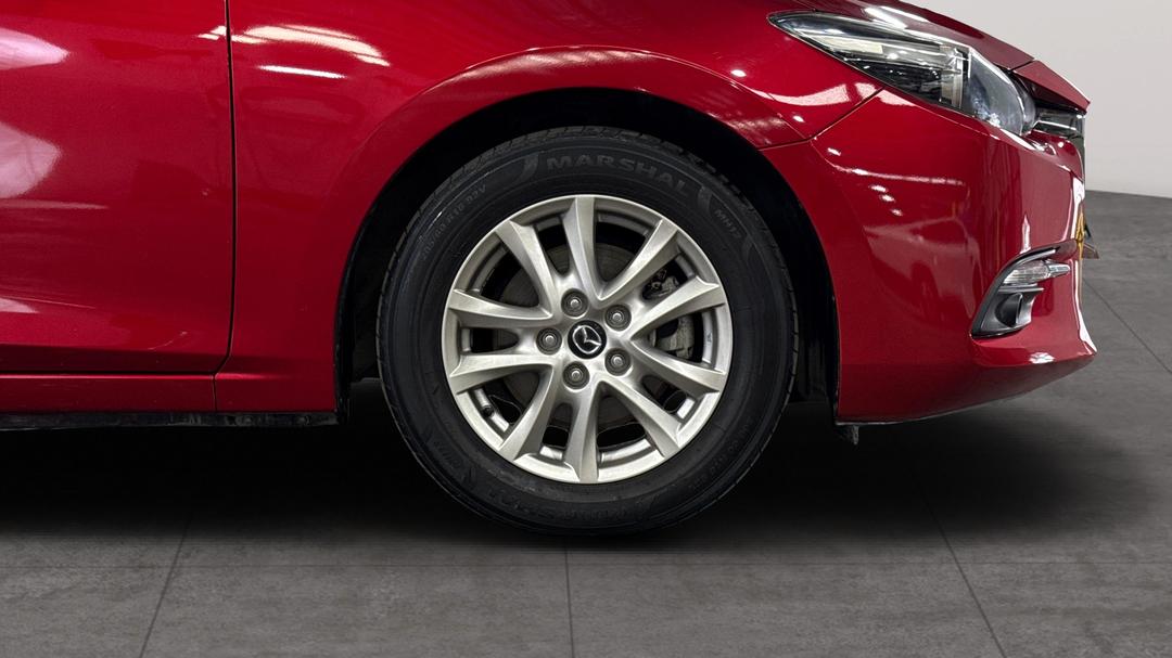 2016 Mazda Mazda3 Maxx, Automatic, 86847 km, Right Front Wheel