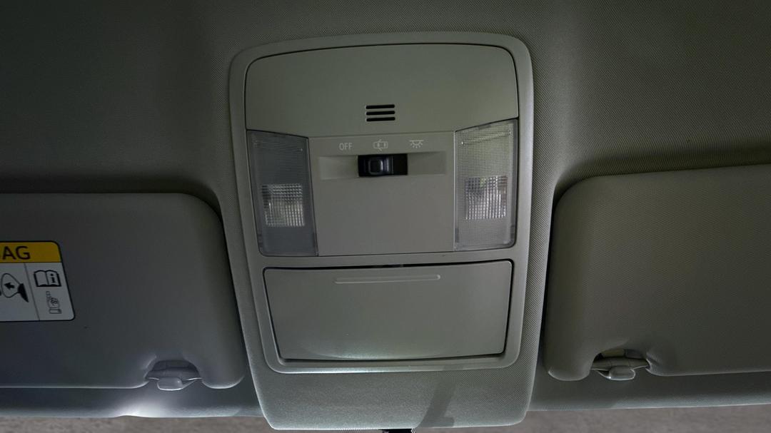 2017 Toyota RAV4 Gx (4x4), Automatic, 81238 km, On-Roof Controls/Sunglass holder