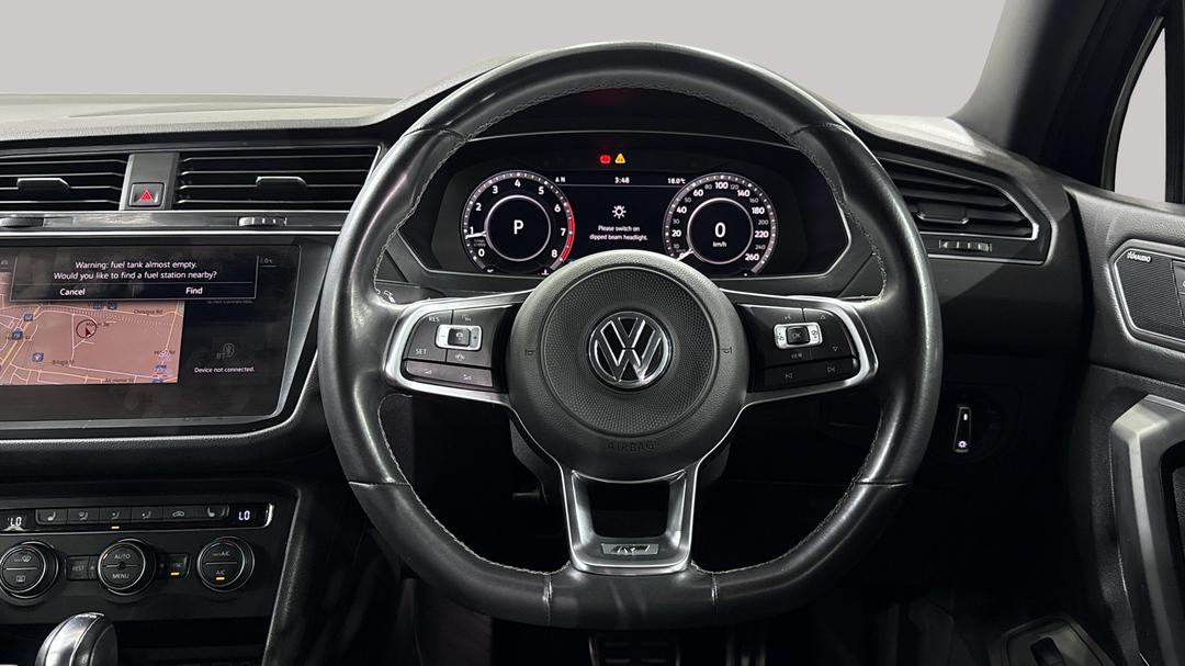2018 Volkswagen Tiguan Allspace 162 Tsi Highline, Automatic, 148451 km, Steering Wheel Close-up