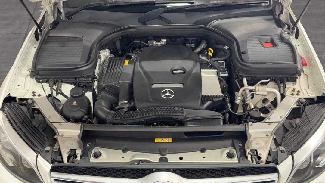 Open Bonnet (Engine)