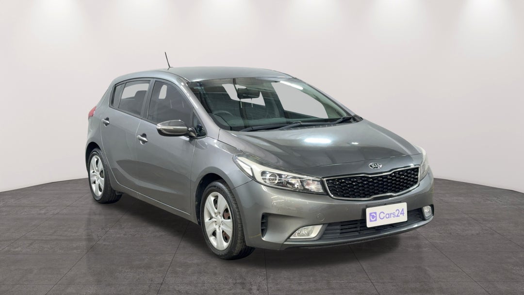 Right Front Diagonal (45- Degree) View