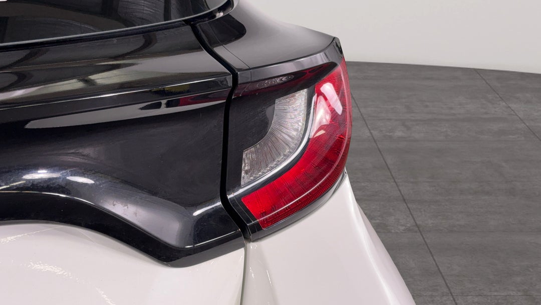 Badge (Boot Right Side)