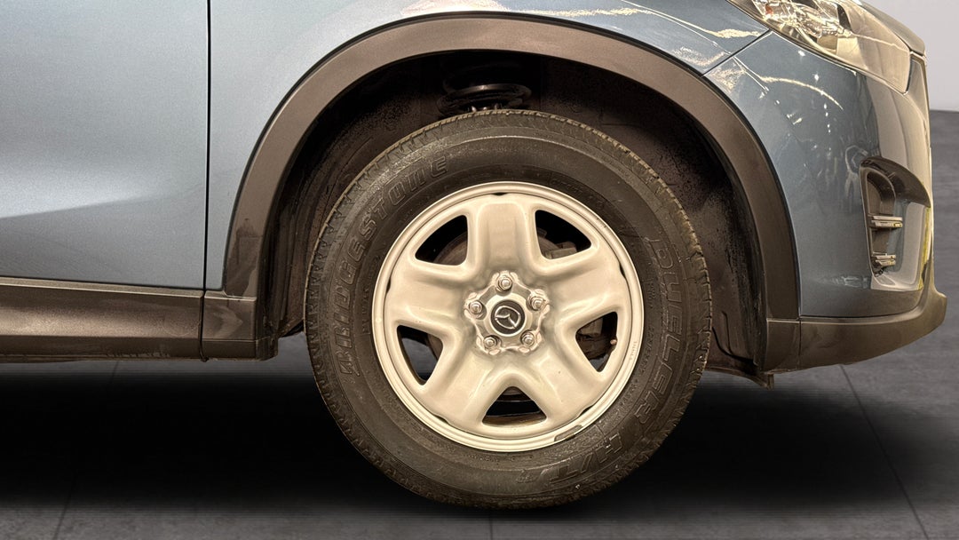 2015 Mazda CX-5 Maxx (4x2), Automatic, 132462 km, Right Front Wheel