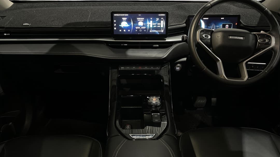 2021 GWM Haval H6 Lux, Automatic, 72502 km, Center Console