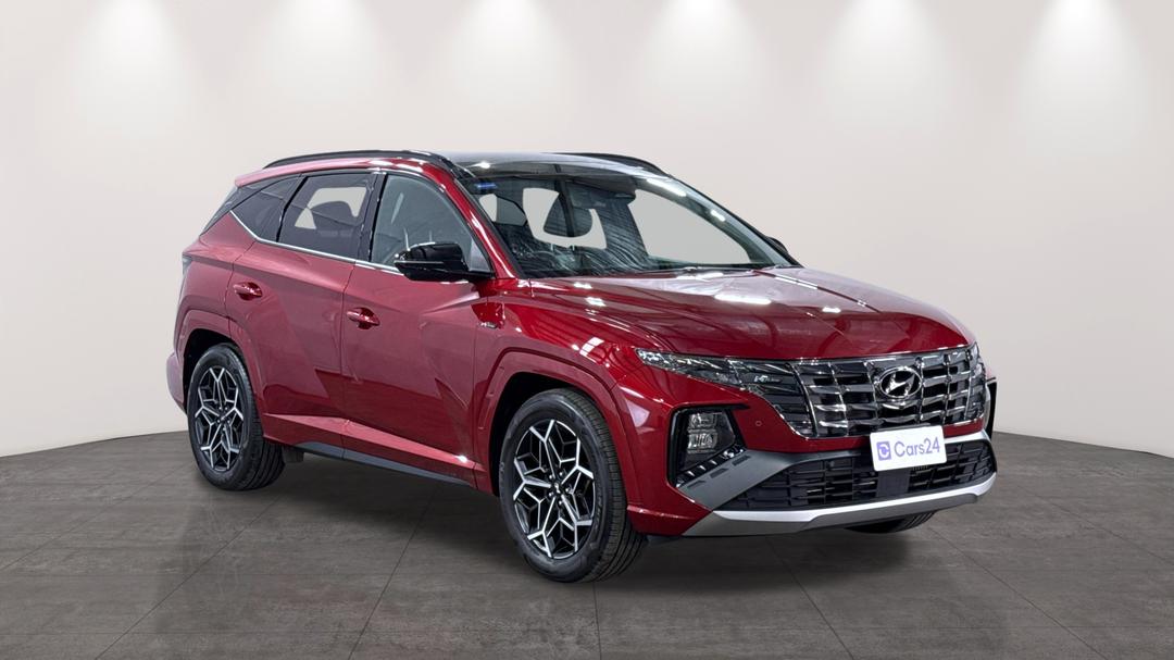 2023 Hyundai Tucson Highlander N Line (AWD), Automatic, 20400 km, Right Front Diagonal (45- Degree) View