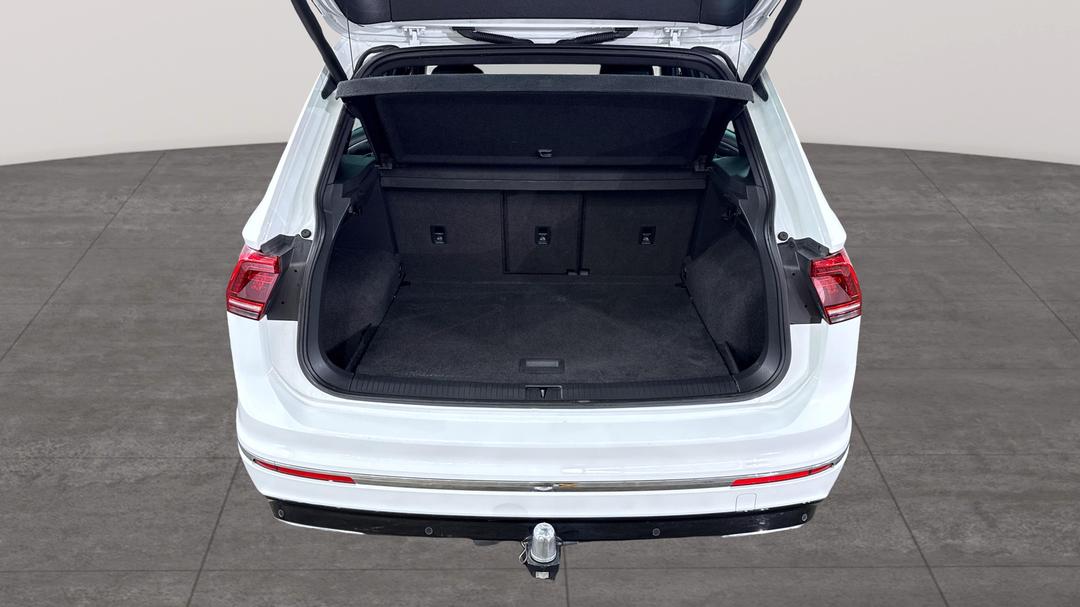 2020 Volkswagen Tiguan 162 Tsi Highline, Automatic, 53180 km, Boot Inside View