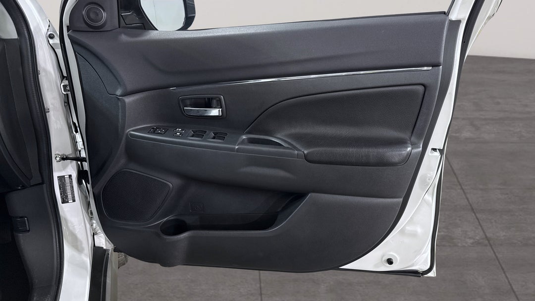 2016 Mitsubishi ASX Ls (2WD), Automatic, 118017 km, Speaker View