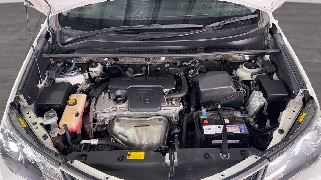 Open Bonnet (Engine)