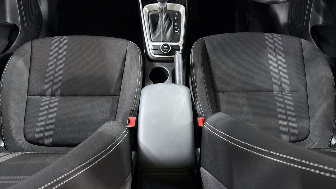 2024 Hyundai Venue Venue, Automatic, 3624 km, Center Console