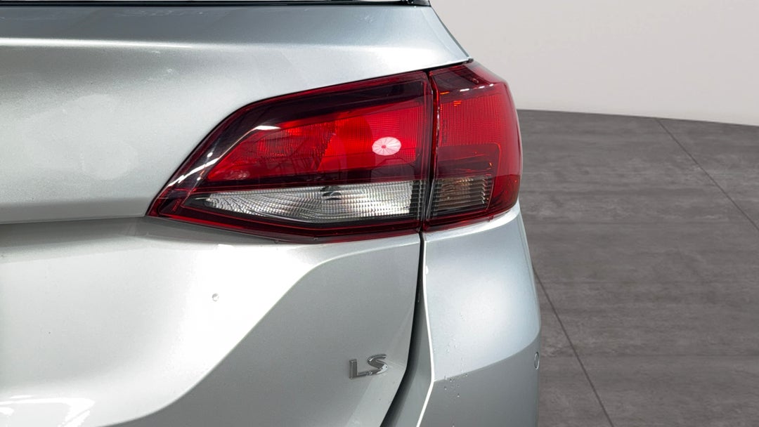 Badge (Boot Right Side)