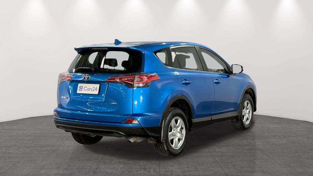 2017 Toyota RAV4 Gx (4x4), Automatic, 81238 km, Right Back Diagonal (45- Degree) View