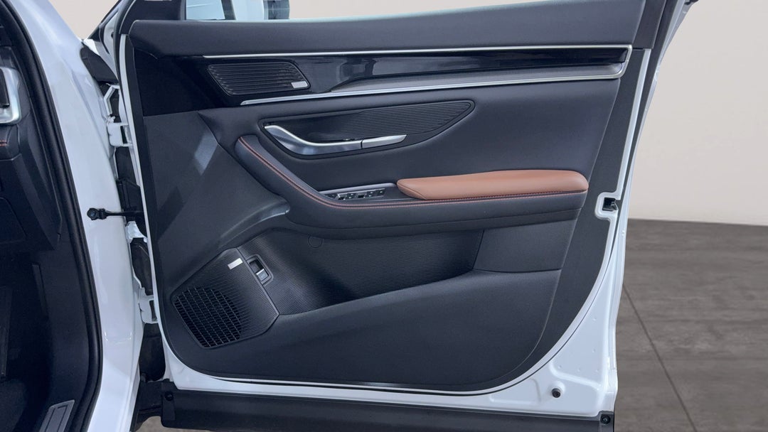 2024 Byd Sealion 6 Dynamic, Automatic, 29262 km, Speaker View