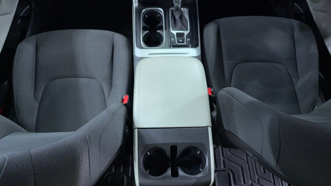 2022 Kia Carnival S, Automatic, 69526 km, Center Console