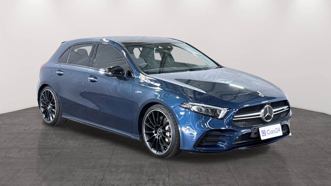 2019 Mercedes-amg A35 4matic, Automatic, 40191 km, Right Front Diagonal (45- Degree) View