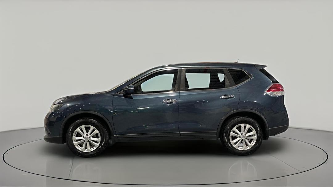 2016 Nissan X-trail St (4x4), Automatic, 111645 km, Left Side View