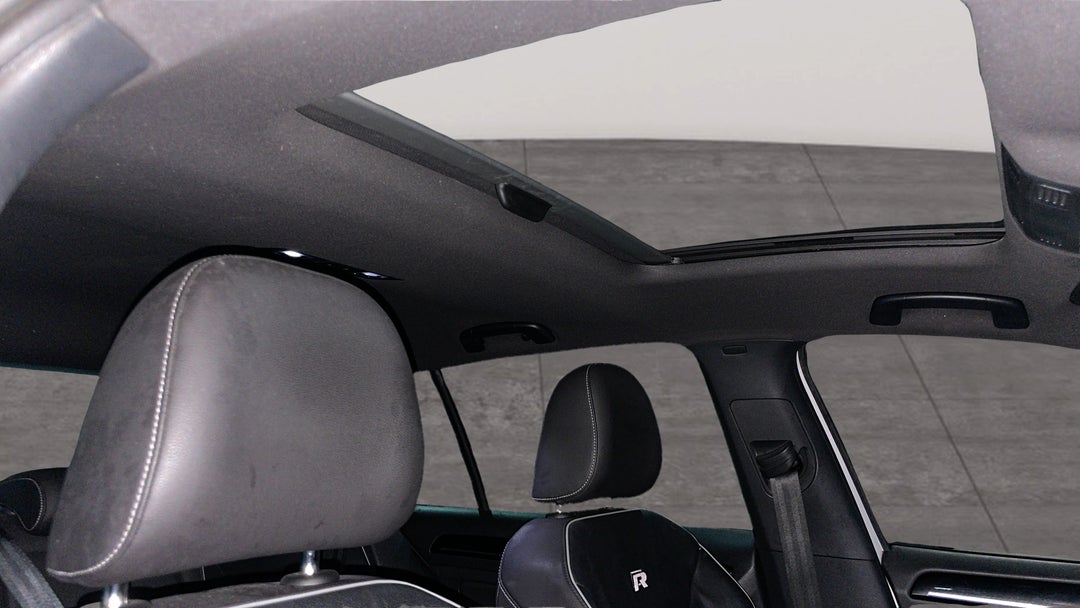 2019 Volkswagen Golf R, Automatic, 115230 km, Interior Sunroof/Moonroof