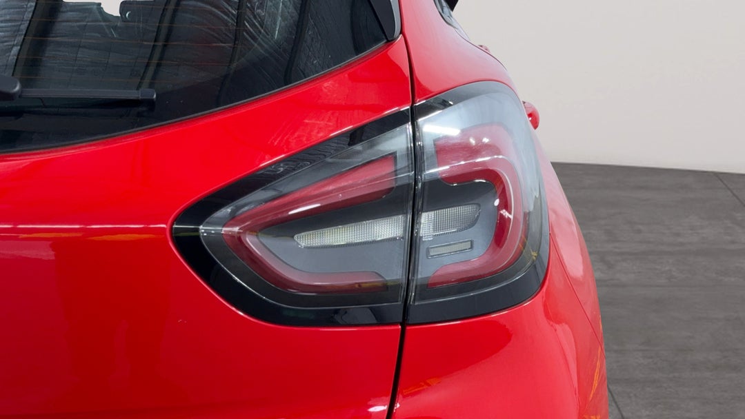 Badge (Boot Right Side)