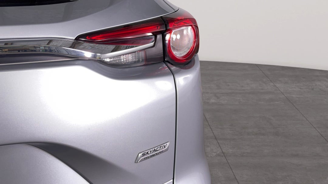 Badge (Boot Right Side)