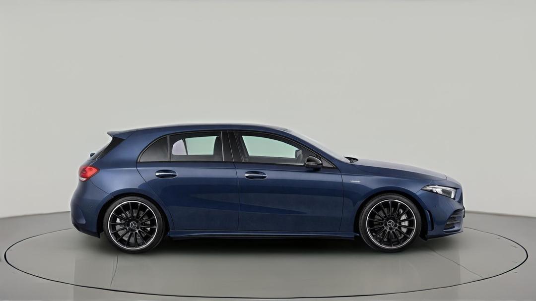 2019 Mercedes-amg A35 4matic, Automatic, 40191 km, Right Side View