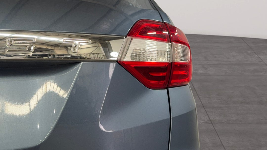 Badge (Boot Right Side)