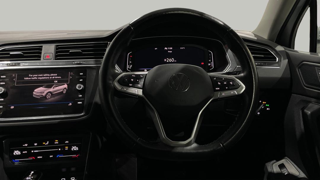 2021 Volkswagen Tiguan 110tsi Life, Automatic, 107906 km, Steering Wheel Close-up