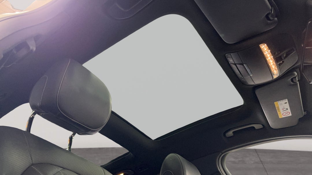 Interior Sunroof/Moonroof