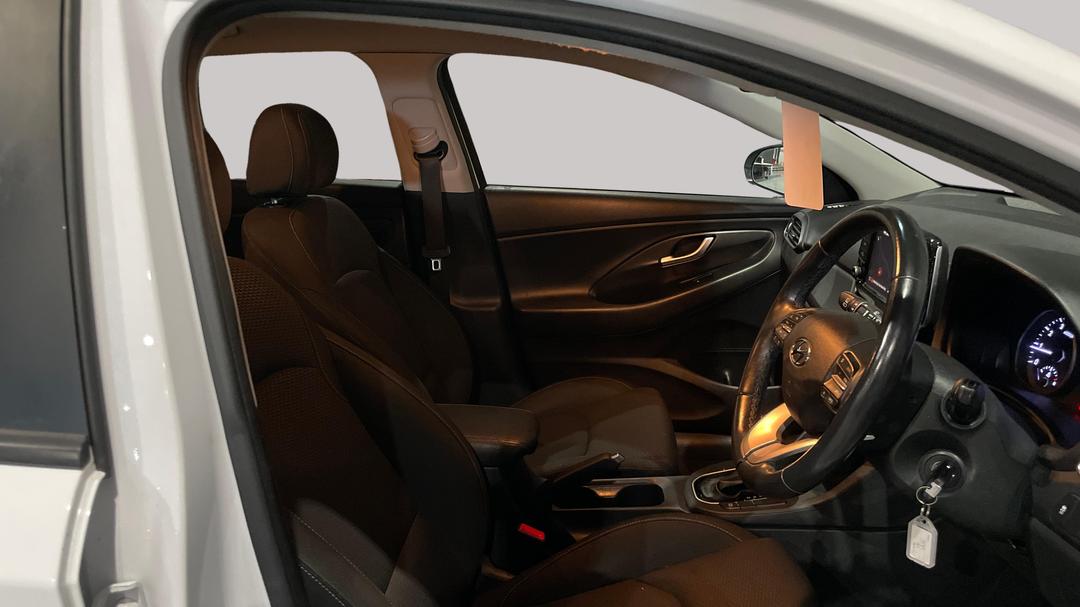 2019 Hyundai i30 Active, Automatic, 147892 km, Right Side Front Door Cabin View