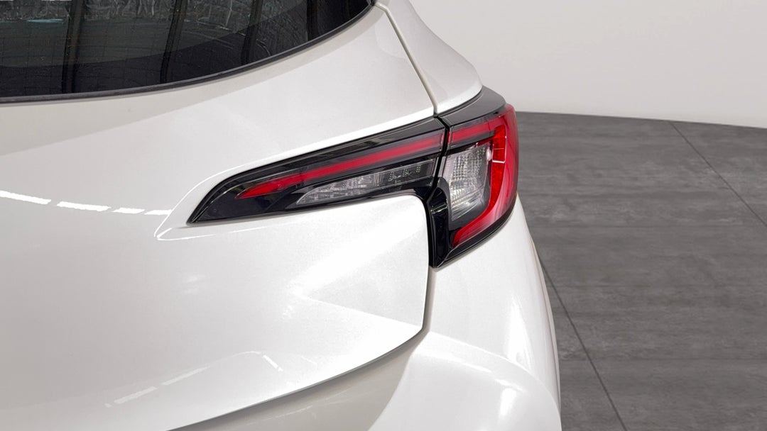 Badge (Boot Right Side)