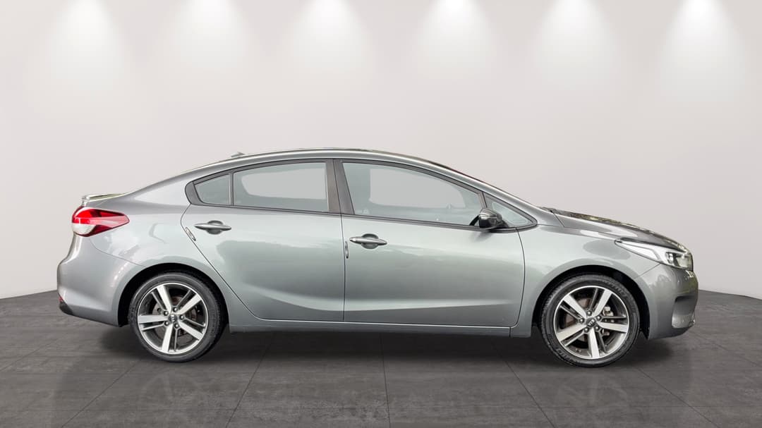 2017 Kia Cerato Sport, Automatic, 161453 km, Right Side View