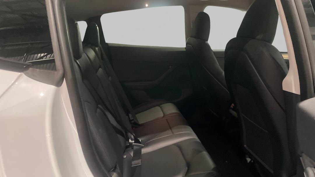2023 Tesla Model Y Long Range, Automatic, 53446 km, Right Side Rear Door Cabin View