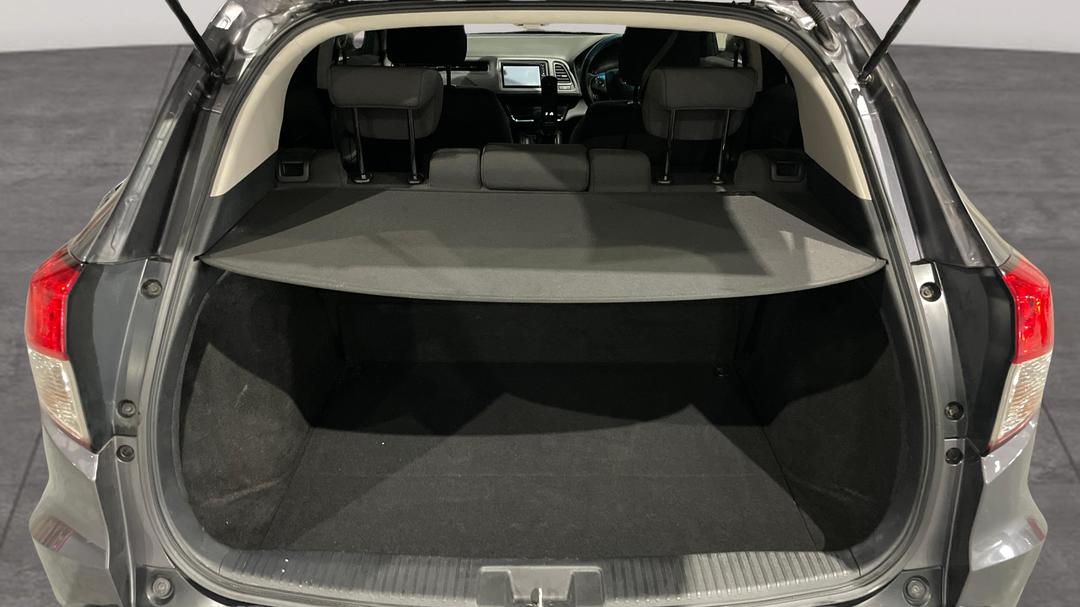 2019 Honda HR-V Vti, Automatic, 66207 km, Boot Inside View