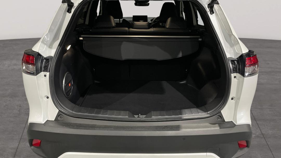 2024 Toyota Corolla Cross Atmos 2WD Hybrid, Automatic, 16977 km, Boot Inside View
