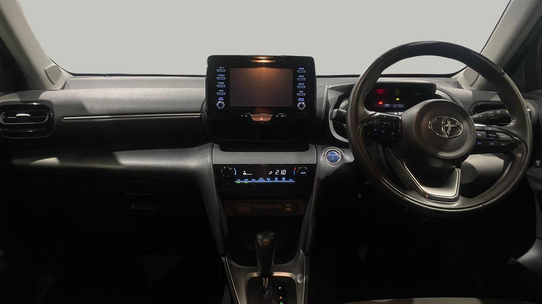 2023 Toyota Yaris Cross Gx Hybrid, Automatic, 53727 km, Dashboard View