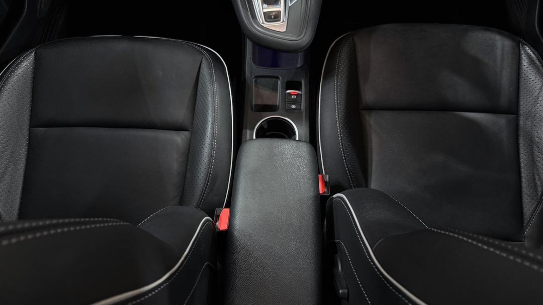 2021 Renault Captur Intens, Automatic, 62375 km, Center Console