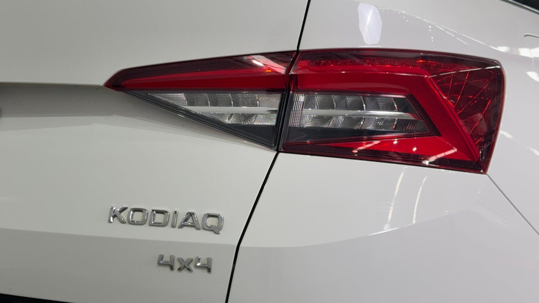 Badge (Boot Right Side)