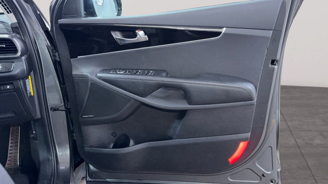 2018 Kia Sorento Sli (4x2), Automatic, 99739 km, Speaker View