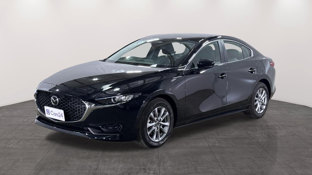 2025 Mazda 3 G20 Pure, Automatic, 9115 km, Left Front Diagonal (45- Degree) View